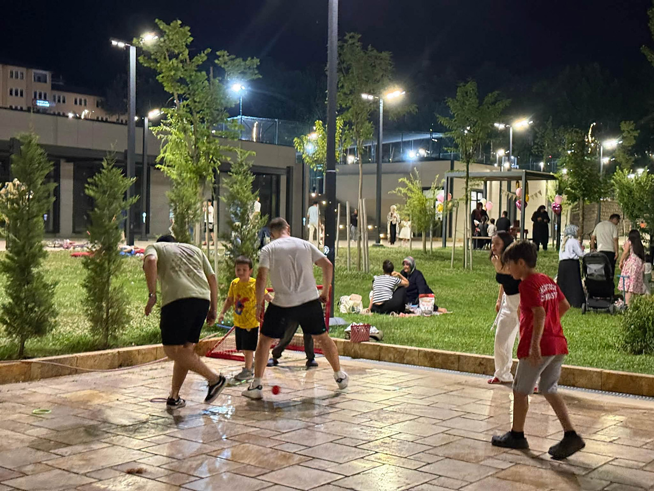 Millet Bahçesi ve Kent Meydanı Fotoğraf 18