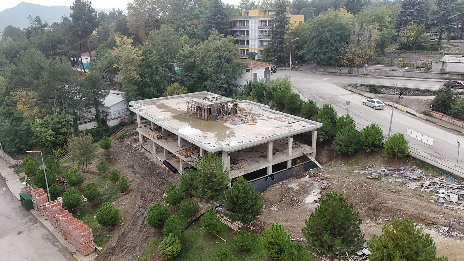 Yücel & Recep Özçelik Aktif Yaş Alma Merkezi