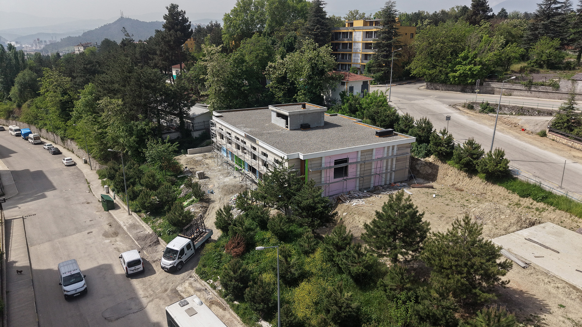 Ergenekon Mahallesi Aktif Yaş Alma Merkezi