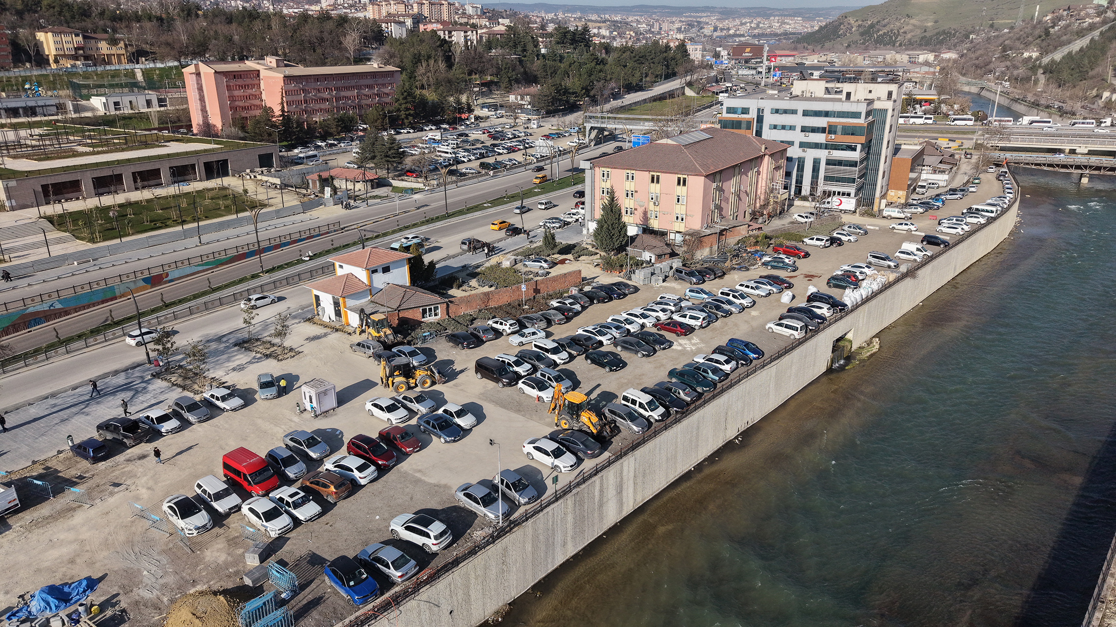 Şehrimize 600 Araçlık Otopark Kazandırdık