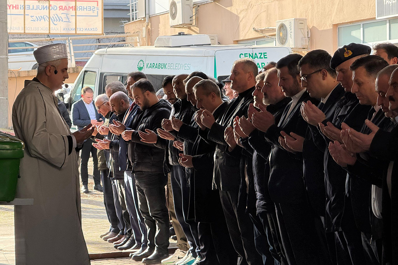 Mehmet Çay Son Yolculuğuna Uğurlandı