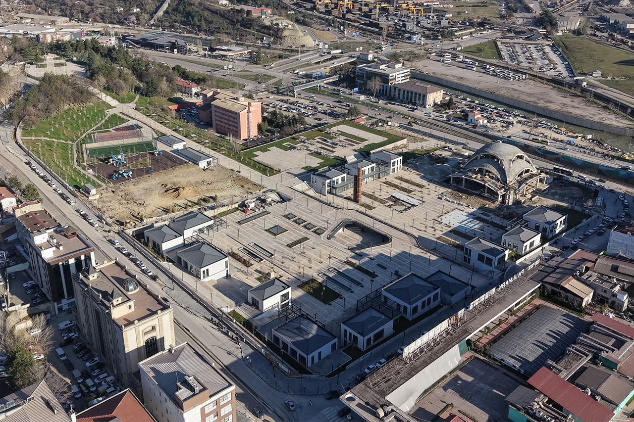 Başkan Çetinkaya Millet Bahçesini Ziyaret Etti