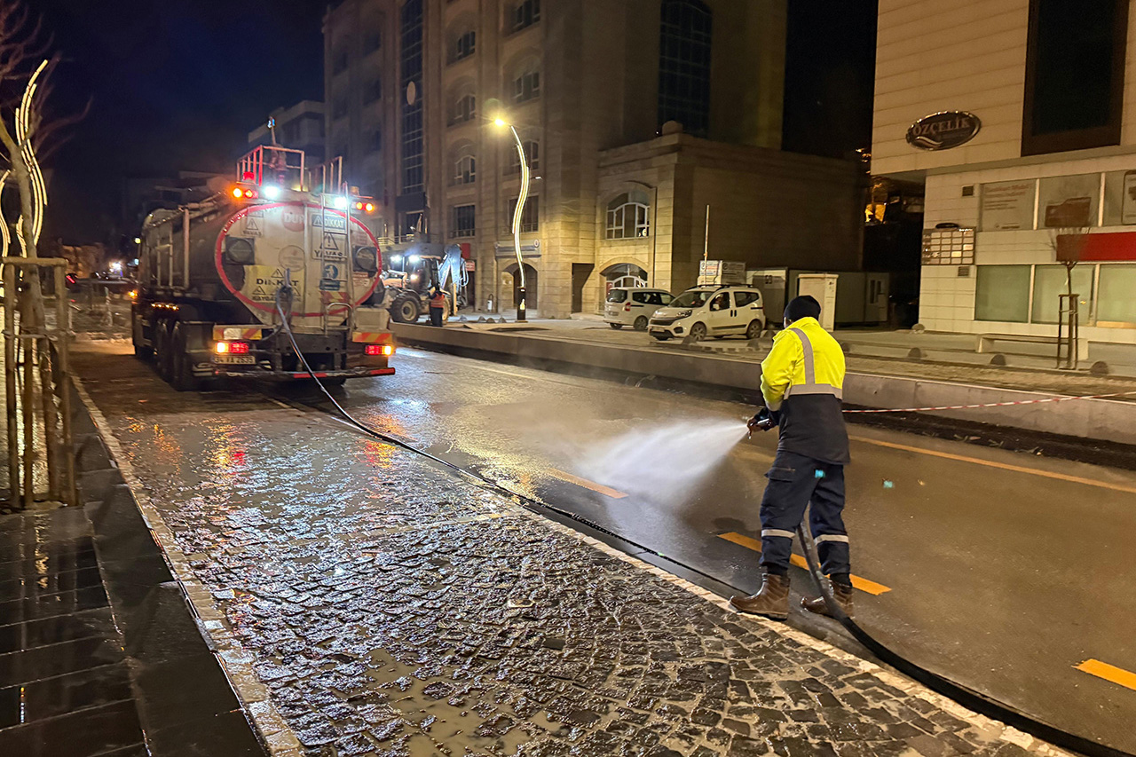 Karabük’te Kapsamlı Temizlik Çalışmaları Devam Ediyor