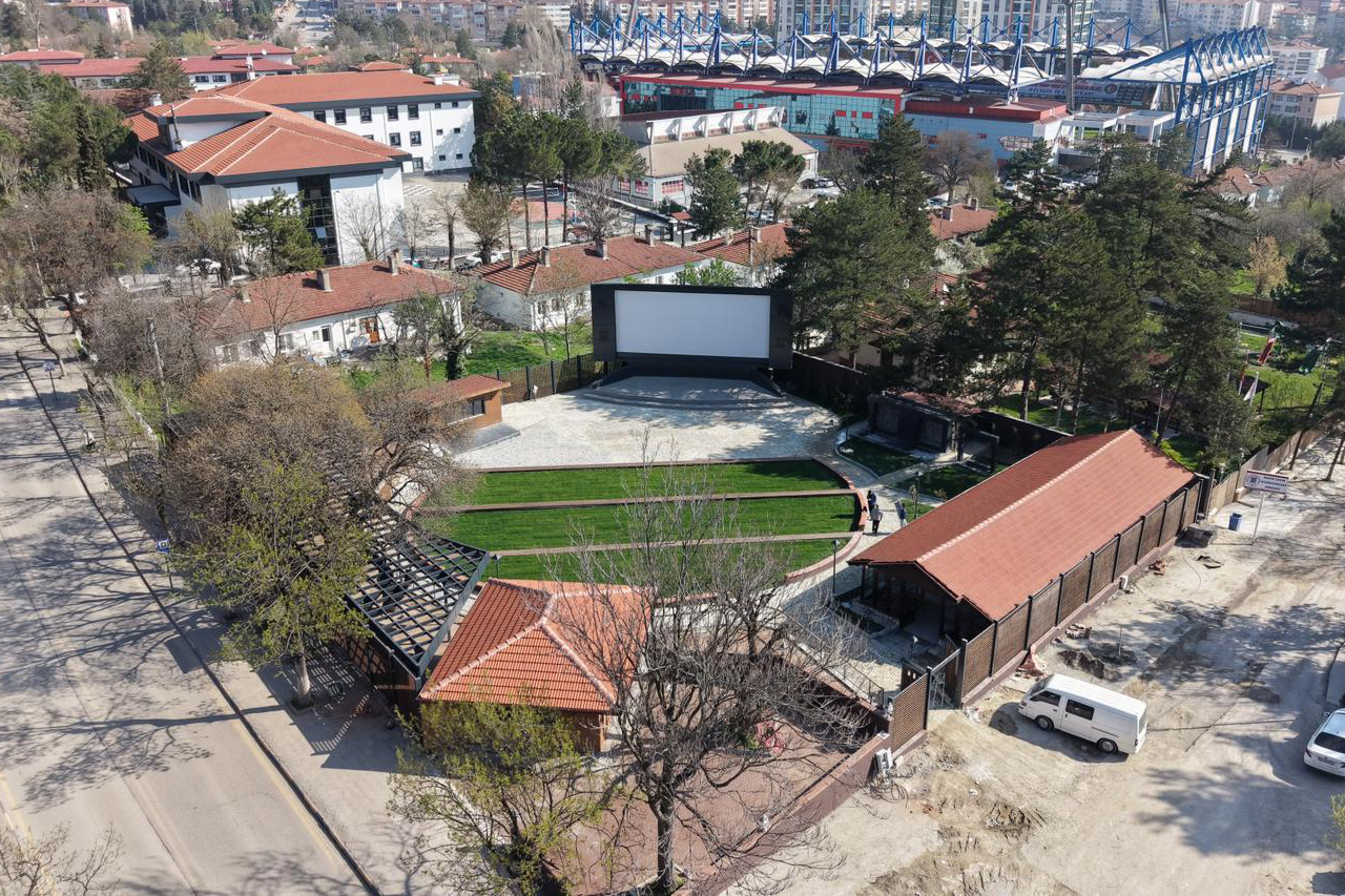 Yenişehir Açık Hava Sineması Açılışa Gün Sayıyor