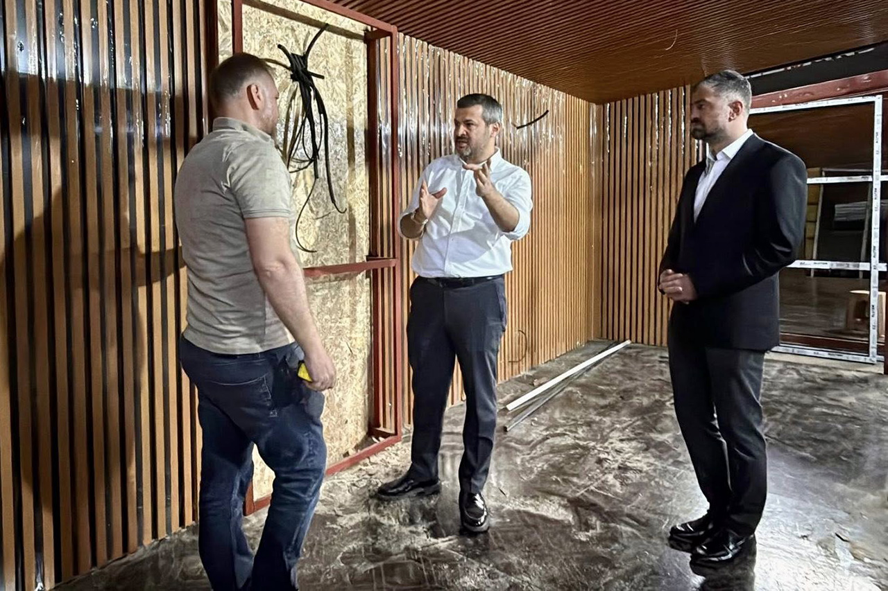 Yeni Nesil Akıllı Durak İmalatlarımız Hız Kesmeden Devam Ediyor