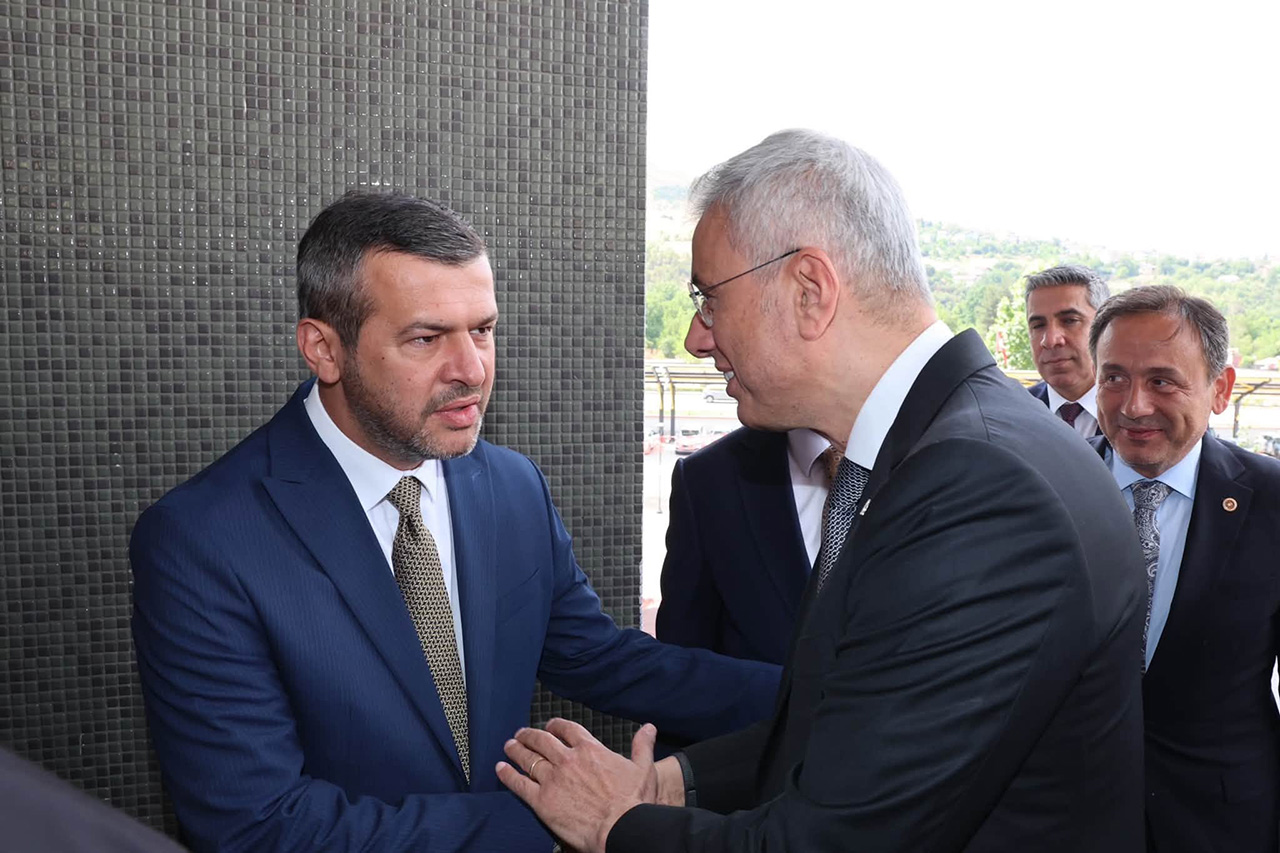 Başkan Çetinkaya, Sağlık Bakanımız Sayın Prof. Dr. Kemal Memişoğlu ile Karabük Valiliğinde Bir Araya Geldi