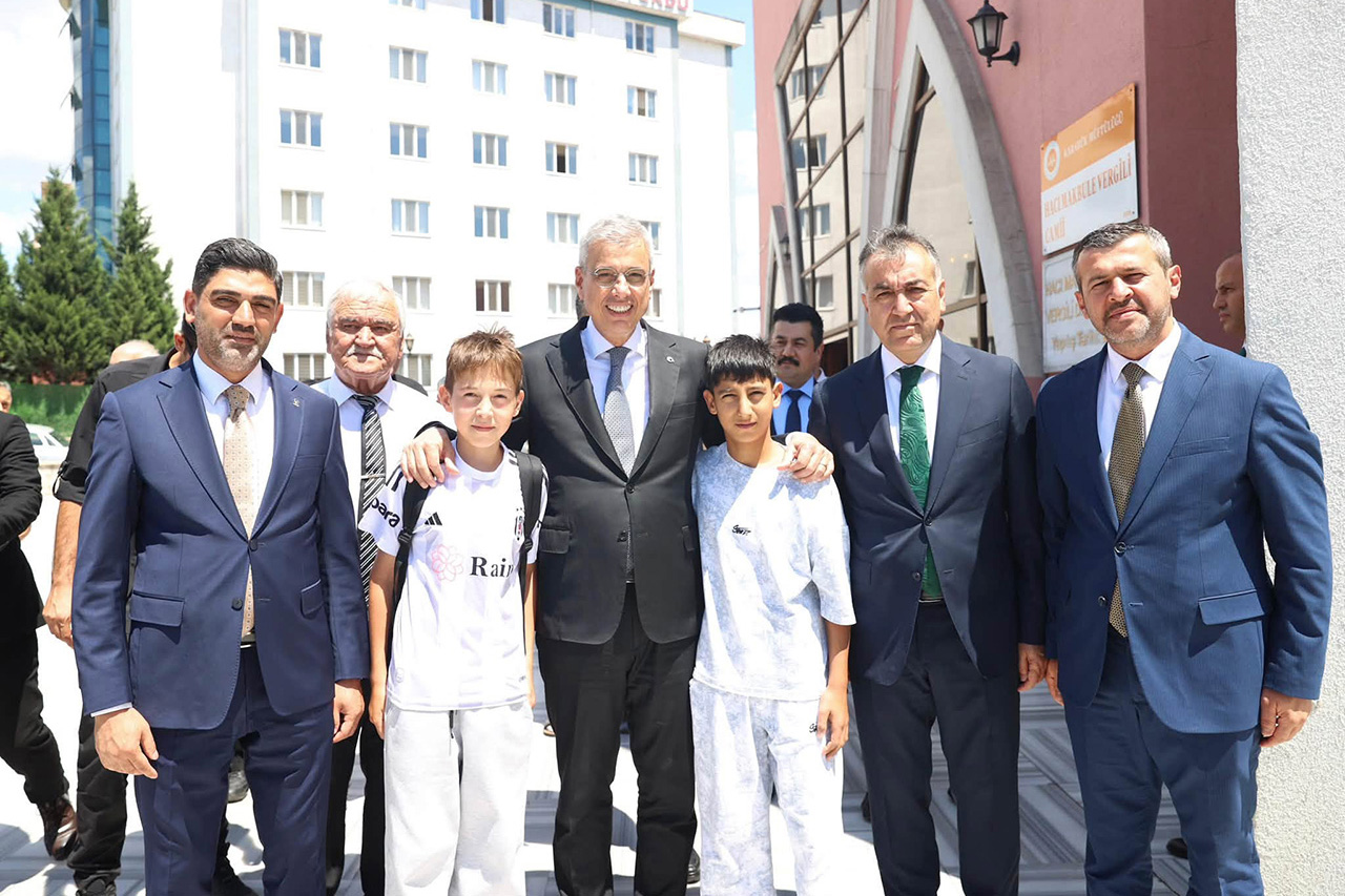 Başkan Çetinkaya, Kurtuluş Mahallesinde Hemşehrilerimizle Bir Araya Geldi