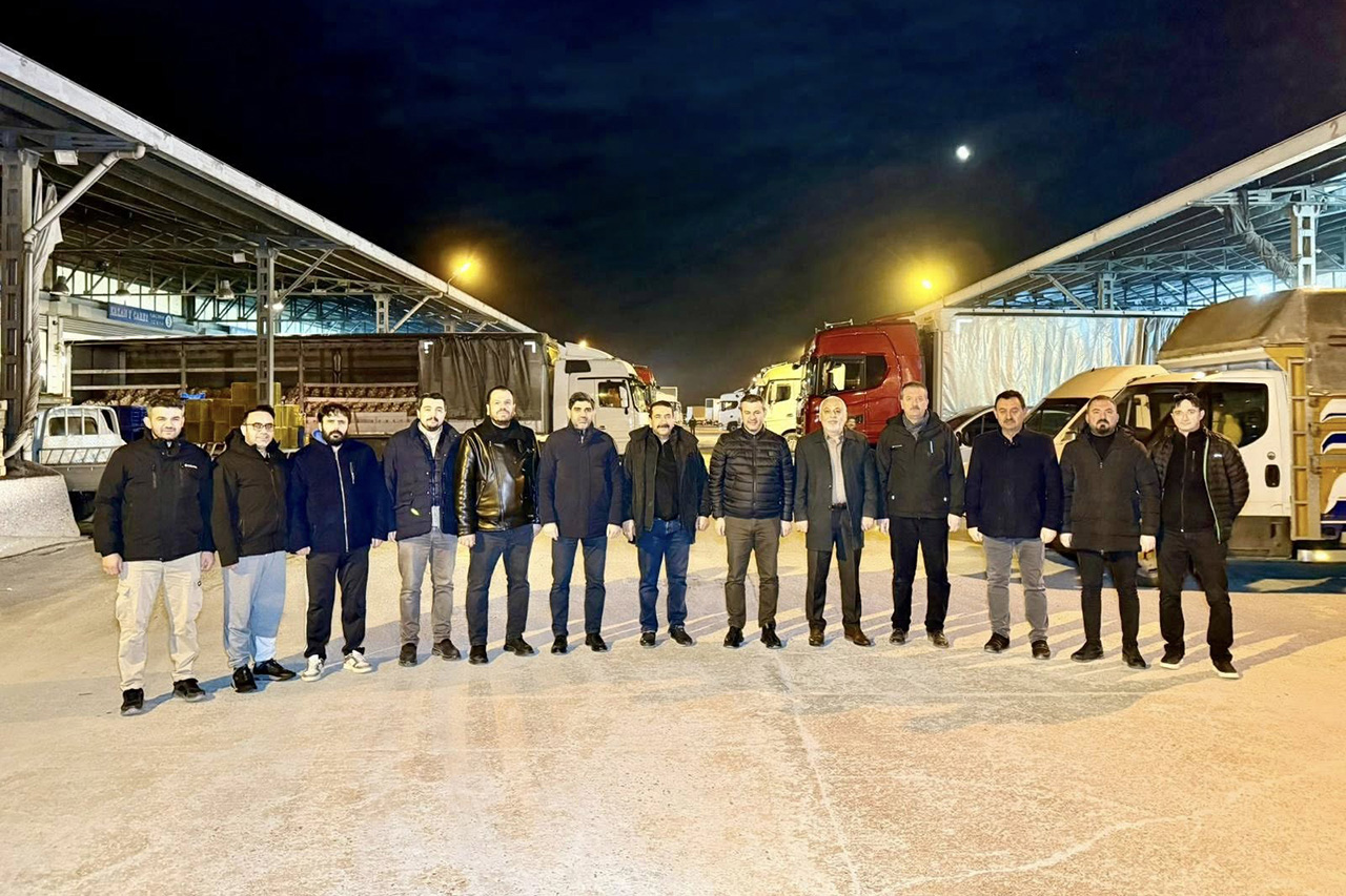 Başkan Çetinkaya, Sebze - Meyve Hali Sahur Buluşmasına Katıldı