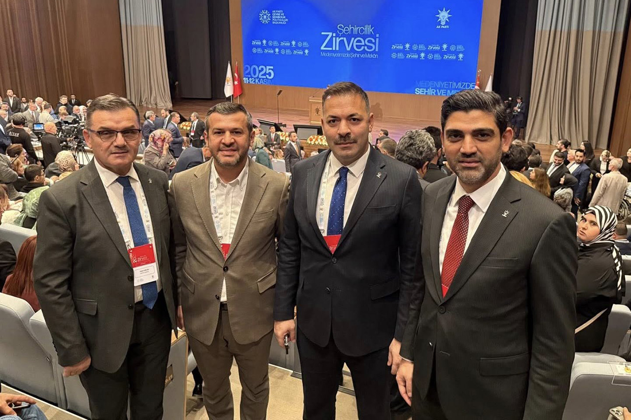 Başkan Çetinkaya Şehircilik Zirvesi’ne Katıldı