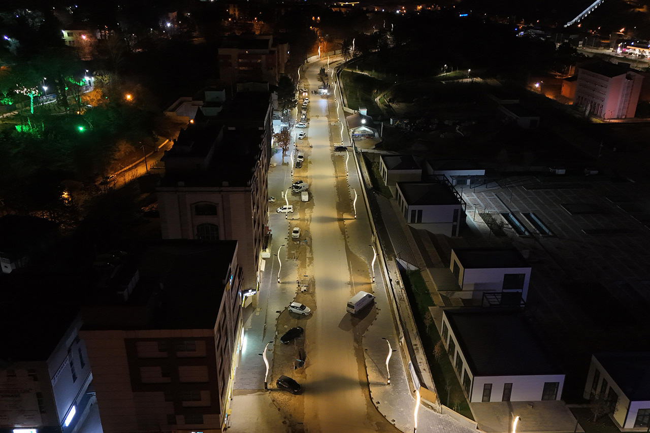 Başkan Çetinkaya Ömer Lütfü Özaytaç Caddesi’nde Çalışmaları Yerinde İnceledi