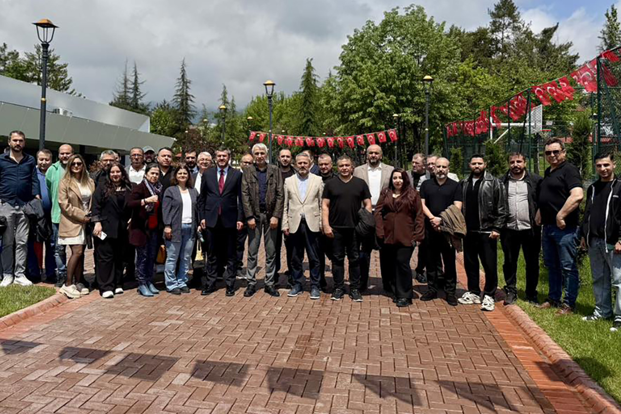 Başkan Çetinkaya Şehrimizin Basın Mensuplarıyla Has Bahçe’de Bir Araya Geldi