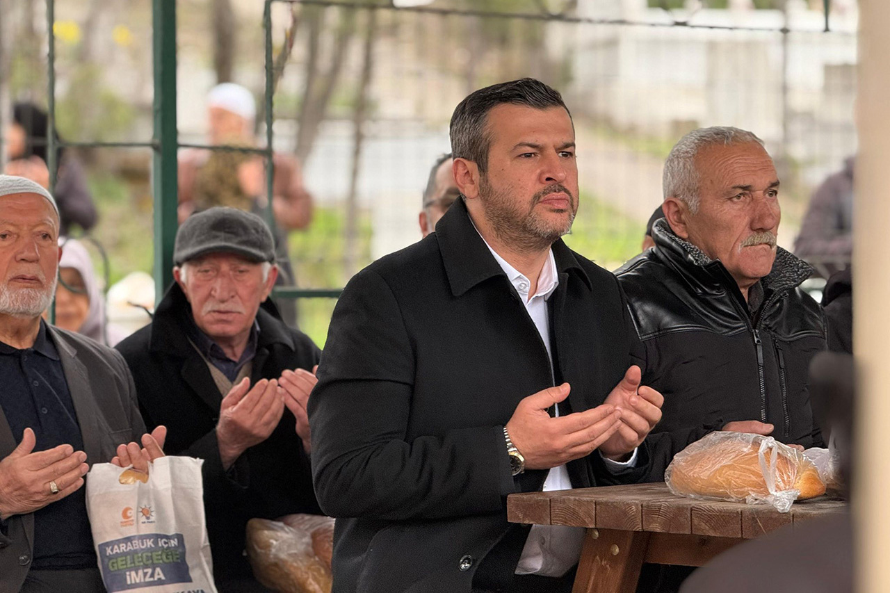 Karabük Belediyesi’nden Bayram Arifesinde Mevlit Programı