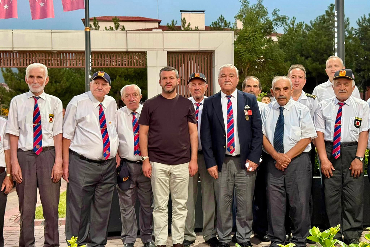 Başkan Çetinkaya, Muharip Gaziler Derneğimizin Düzenlediği Anlamlı Programa Katıldı