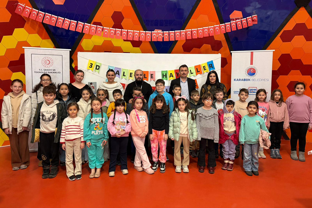 3 Boyutlu Kalemle Hayaller Şekil Buluyor Atölyesi Yoğun İlgi Gördü