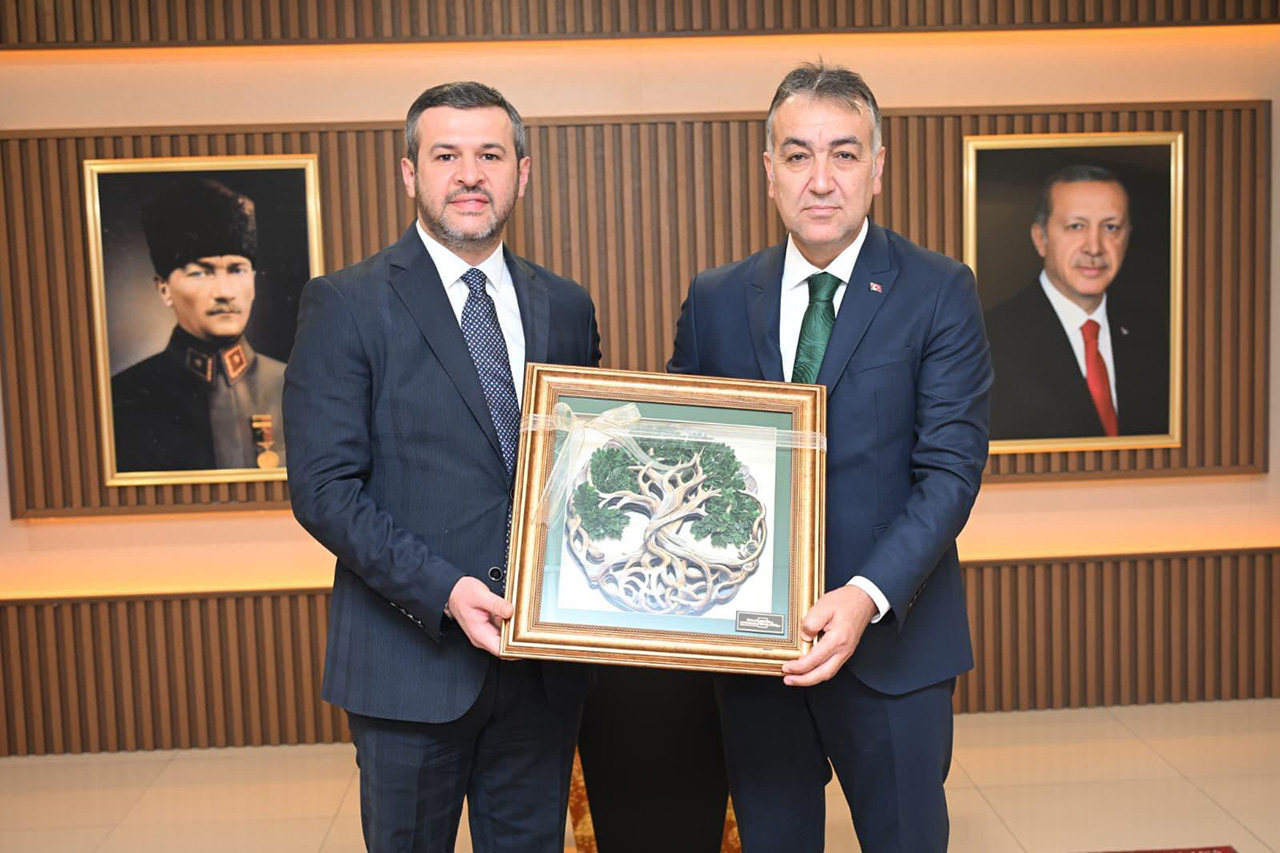 Karabük Valimiz Sayın Oktay Çağatay’dan Başkan Çetinkaya’ya Ziyaret