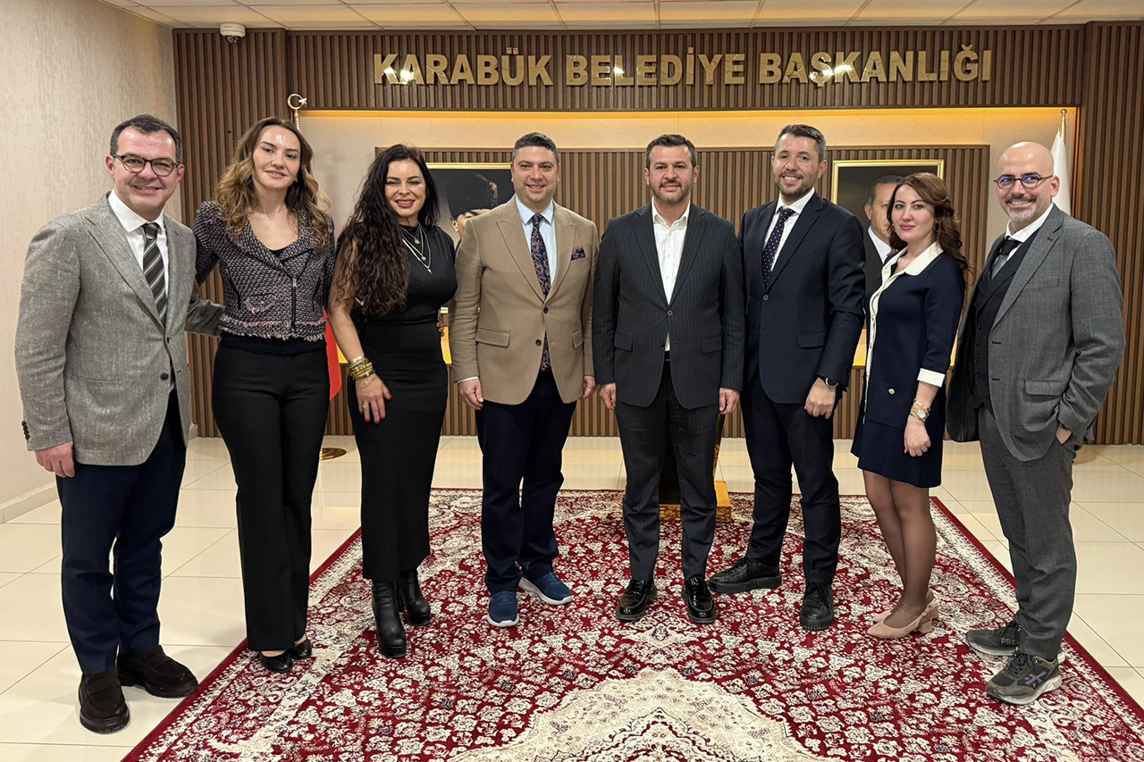 Kıraç ve Yönetiminden Başkan Çetinkaya’ya Ziyaret