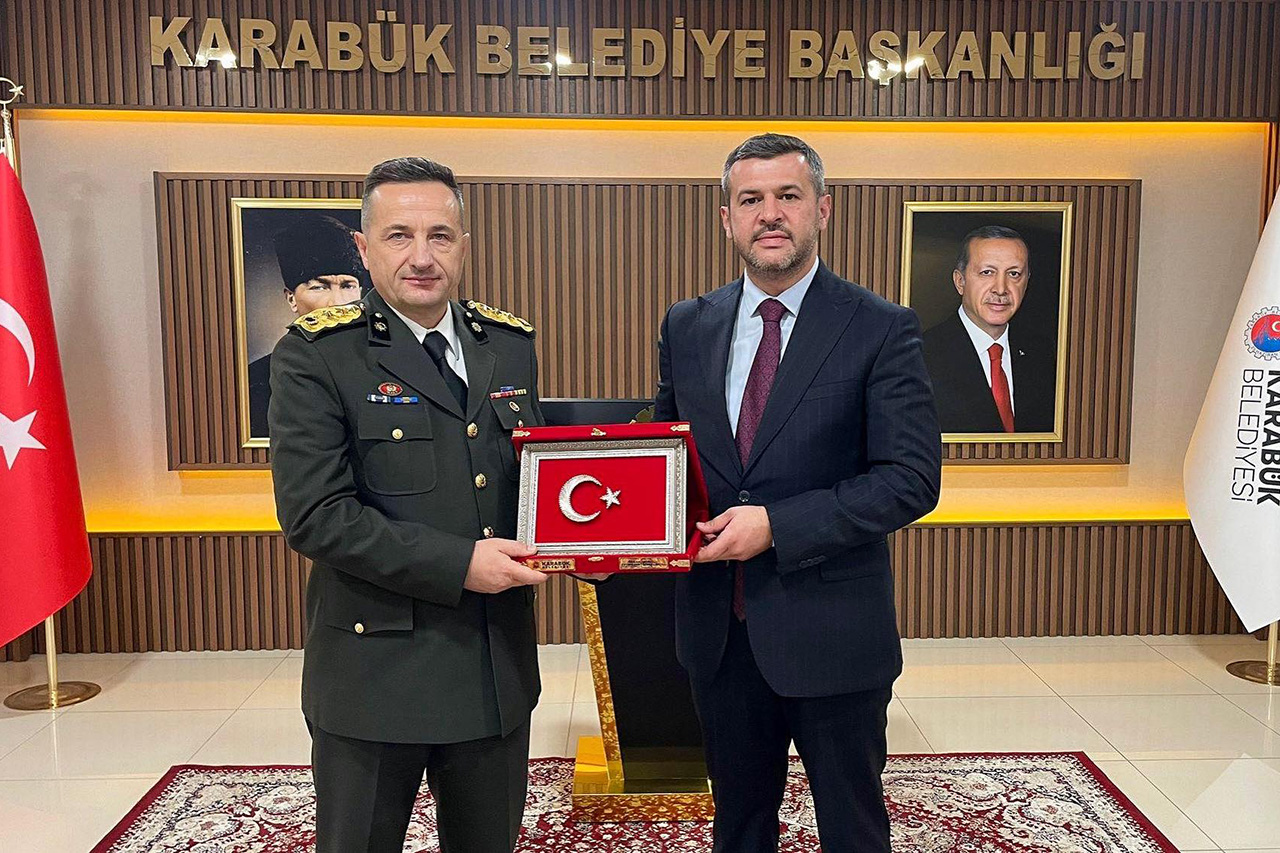 Karabük Garnizon Komutanı Sayın Albay Murat Gürcan’dan Başkan Çetinkaya’ya Ziyaret