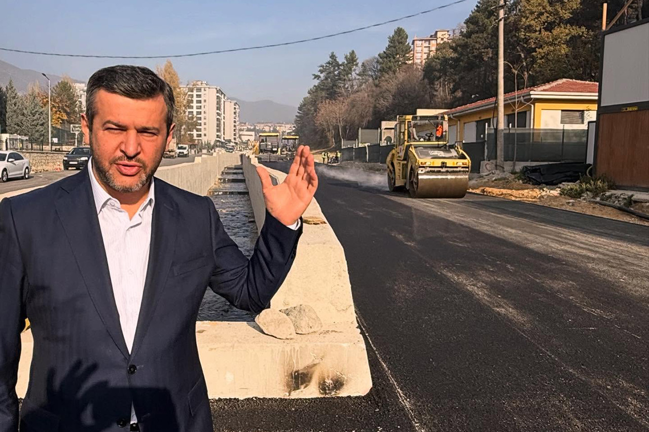 Ergenekon Mahallesinde Asfalt Tamamlanmak Üzere