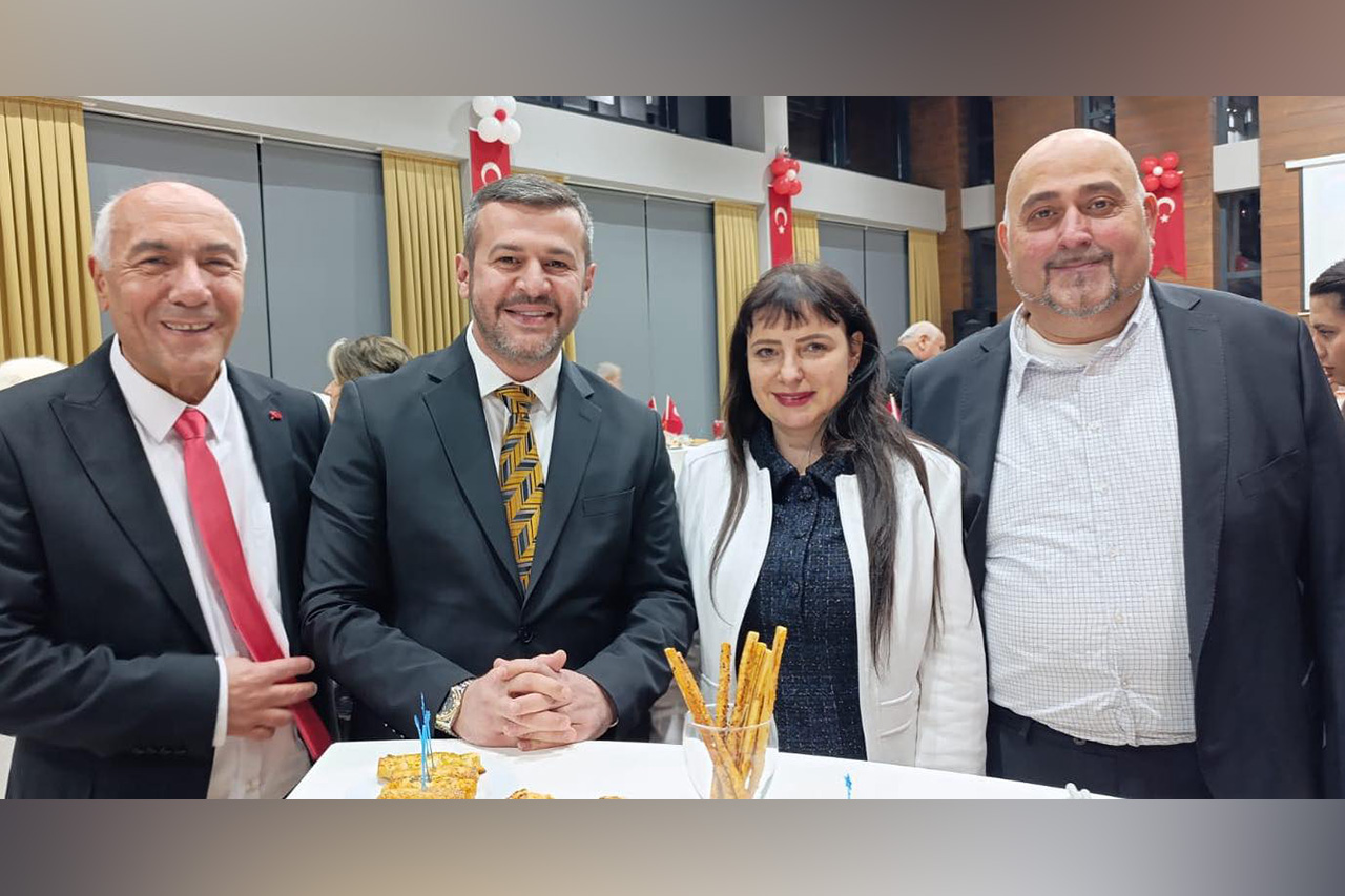 Başkan Çetinkaya, Wiebke Şahin, Tarkan Şahin ve Mehmet Çetinkaya ile Bir Araya Geldi