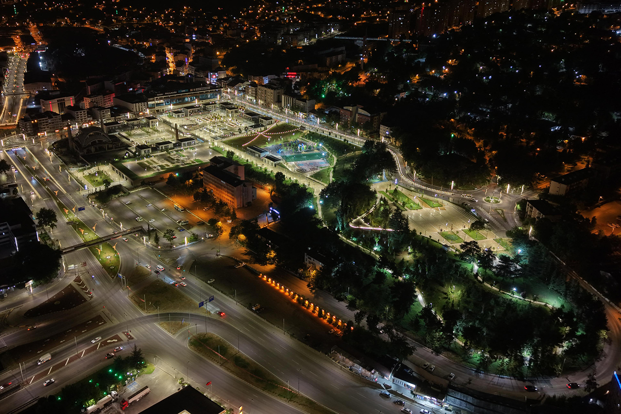 Karabük Millet Bahçesi ve Kent Meydanı