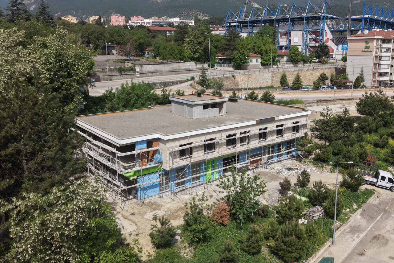 Ergenekon Mahallesi Aktif Yaş Alma Merkezi