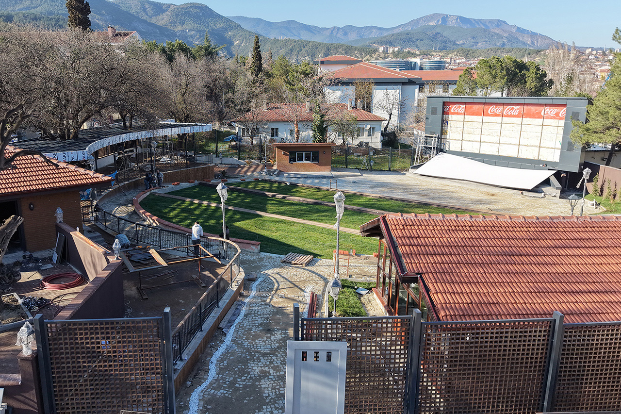 Yenişehir Açık Hava Sineması Yıllar Sonra Yeniden Hayat Buluyor
