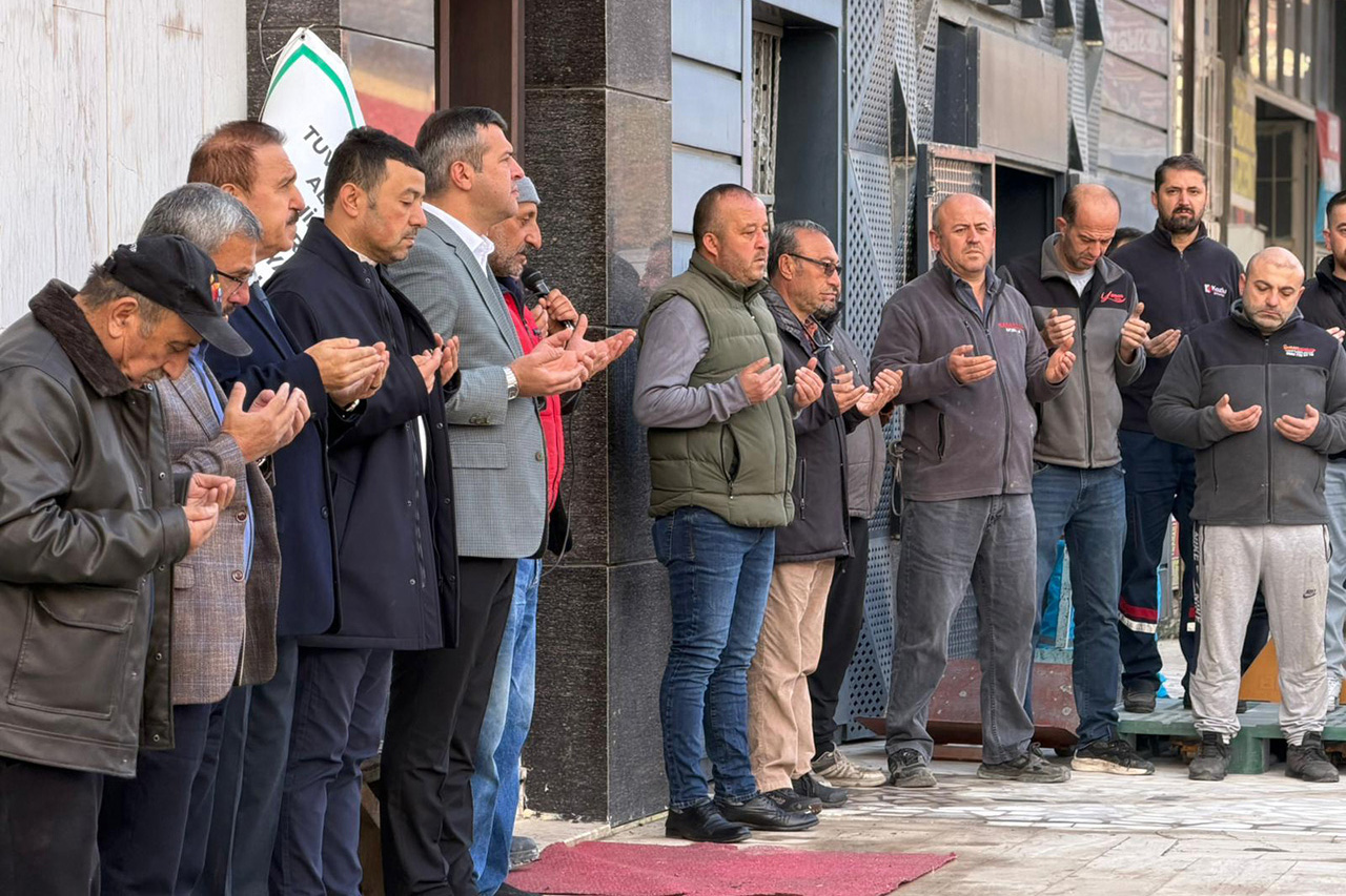 Başkan Çetinkaya, Bağ-Essan Sanayi Sitesi’ni Ziyaret Etti