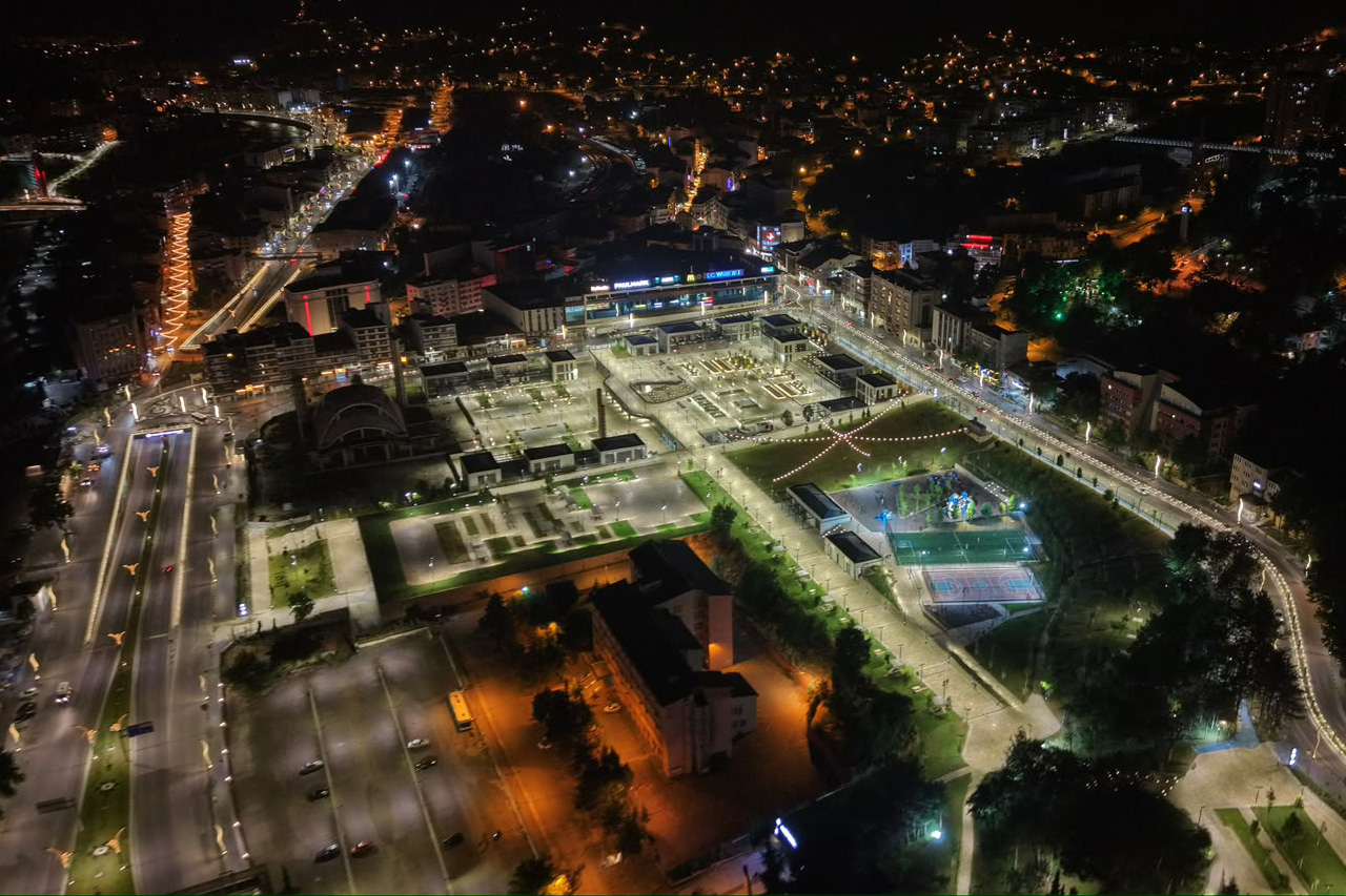 Karabük’ün Işıl Işıl Caddelerinden İyi Geceler